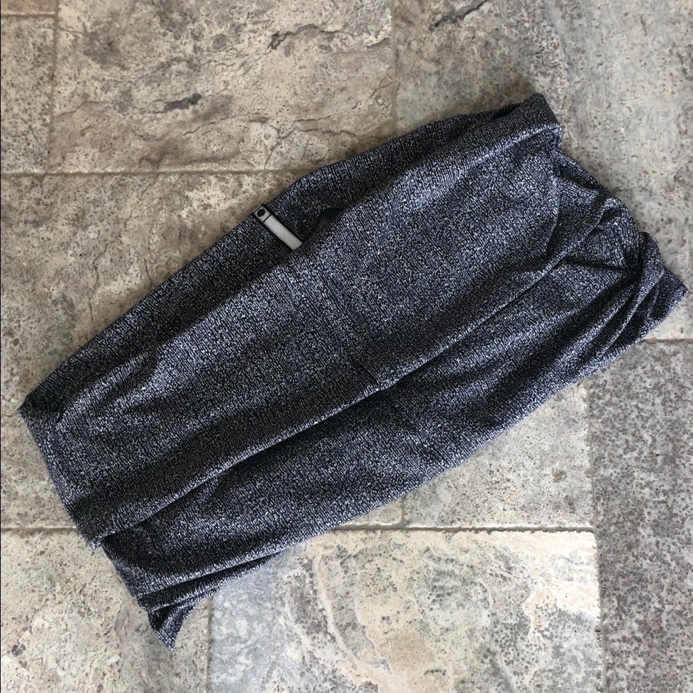 Lululemon Scarf
